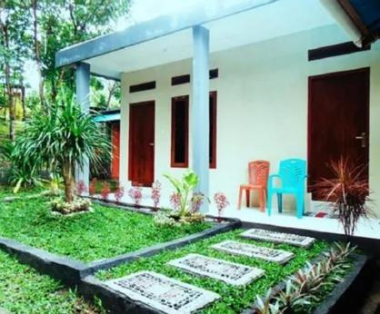 Tangkoko Macaca Hotell Rinondoran Exteriör bild